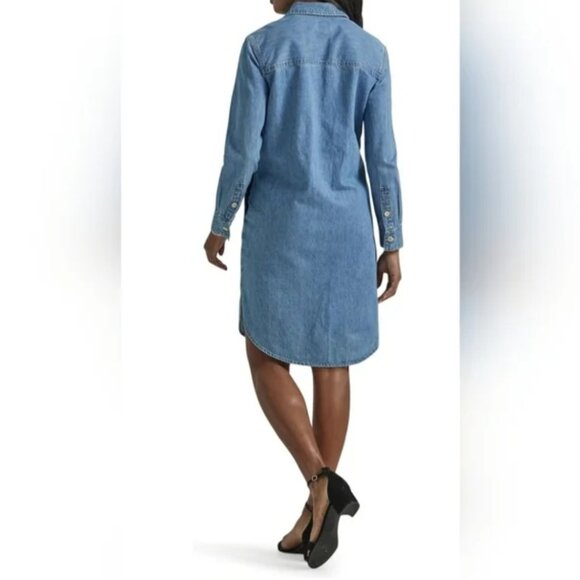 Lee Women's Long Sleeve Denim Dress Shirt Style Size M Light Blue - Picture 5 of 5